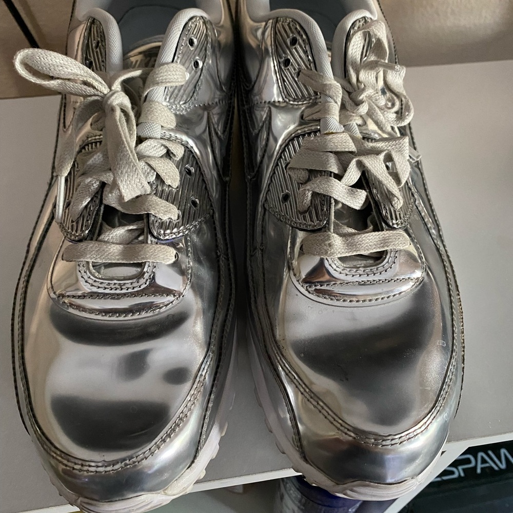 Nike Air  'Metallic Silver'